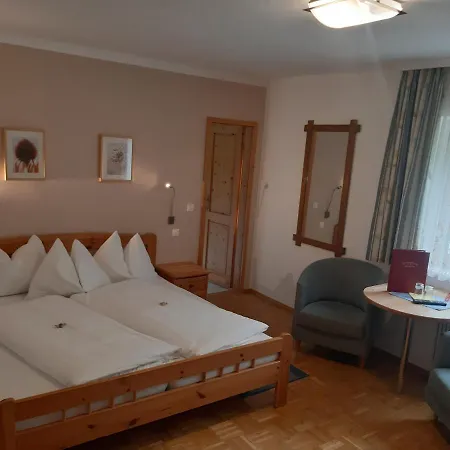 Pensjonat Isabella Bad Kleinkirchheim