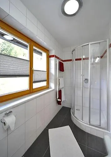 Isabella בית הארחה 3*