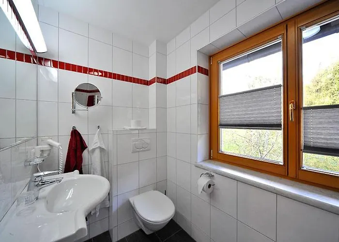 Isabella Konukevi 3*